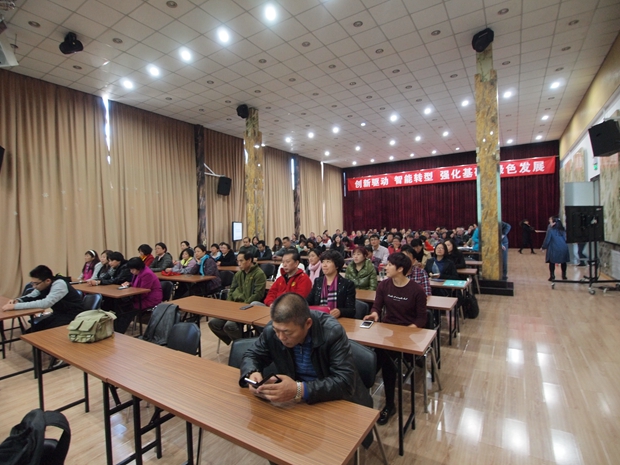 男生与女生一起怼逼中关村益心医学工程研究院心脑血管健康知识大讲堂活动（第二期）